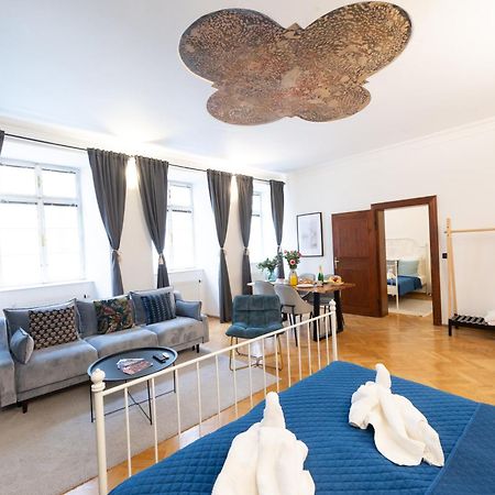 Best Price & Location - Historic Square Residency Prága Kültér fotó