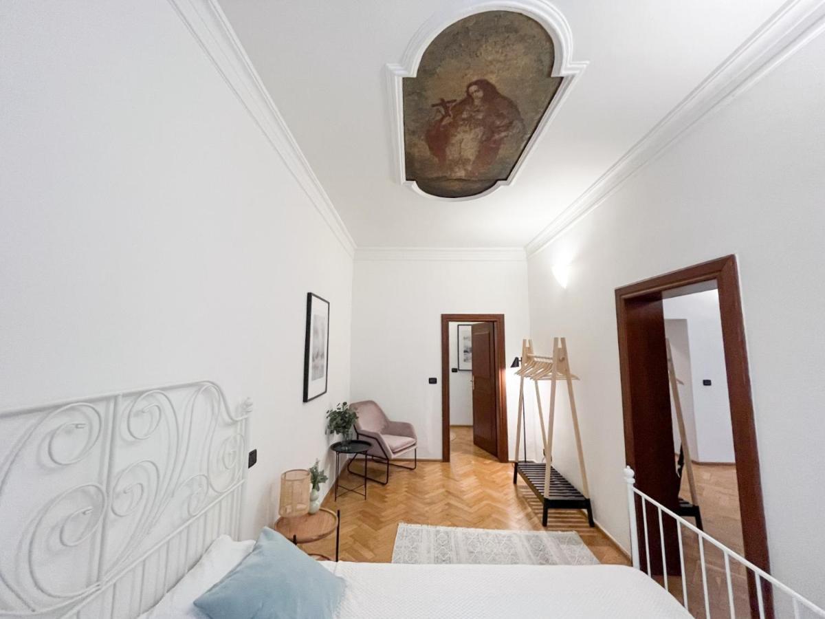 Best Price & Location - Historic Square Residency Prága Kültér fotó